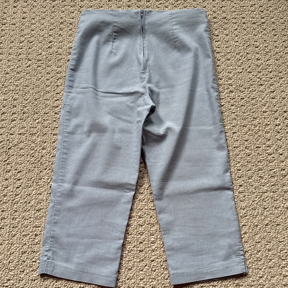 Light blue capri - Picture 4 of 4